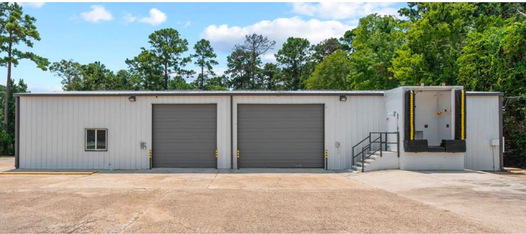 2047 Teas Nursery Rd, Conroe, TX for lease Building Photo- Image 1 of 8