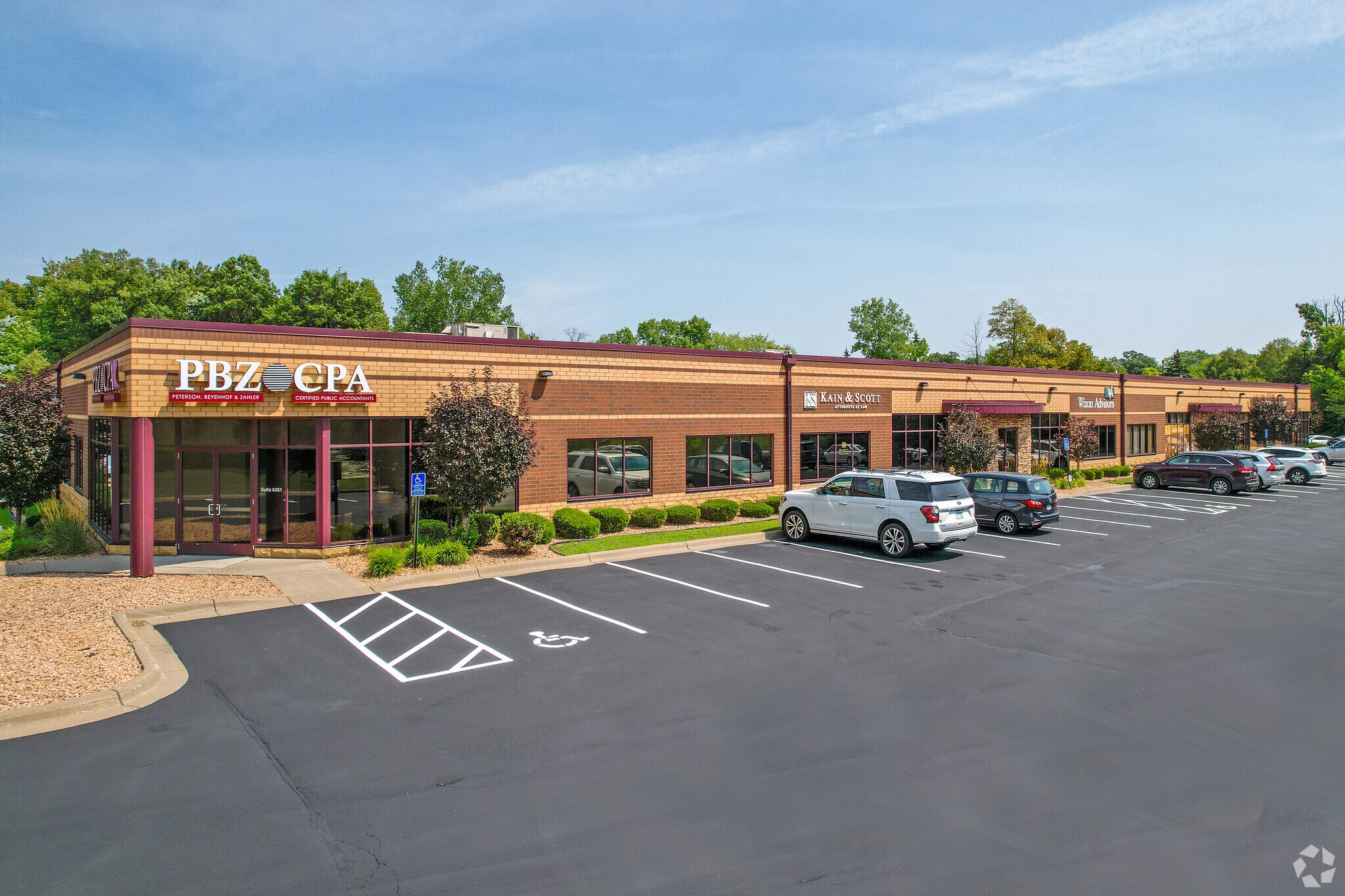 6425-6499 Sycamore Ct N, Maple Grove, MN for sale Primary Photo- Image 1 of 1