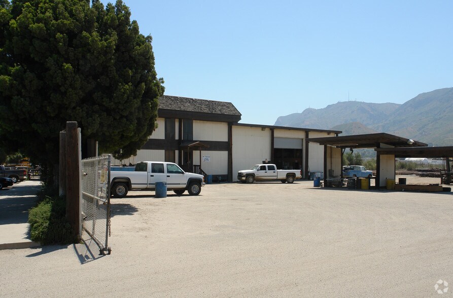 106 E Santa Maria St, Santa Paula, CA for sale - Building Photo - Image 3 of 5