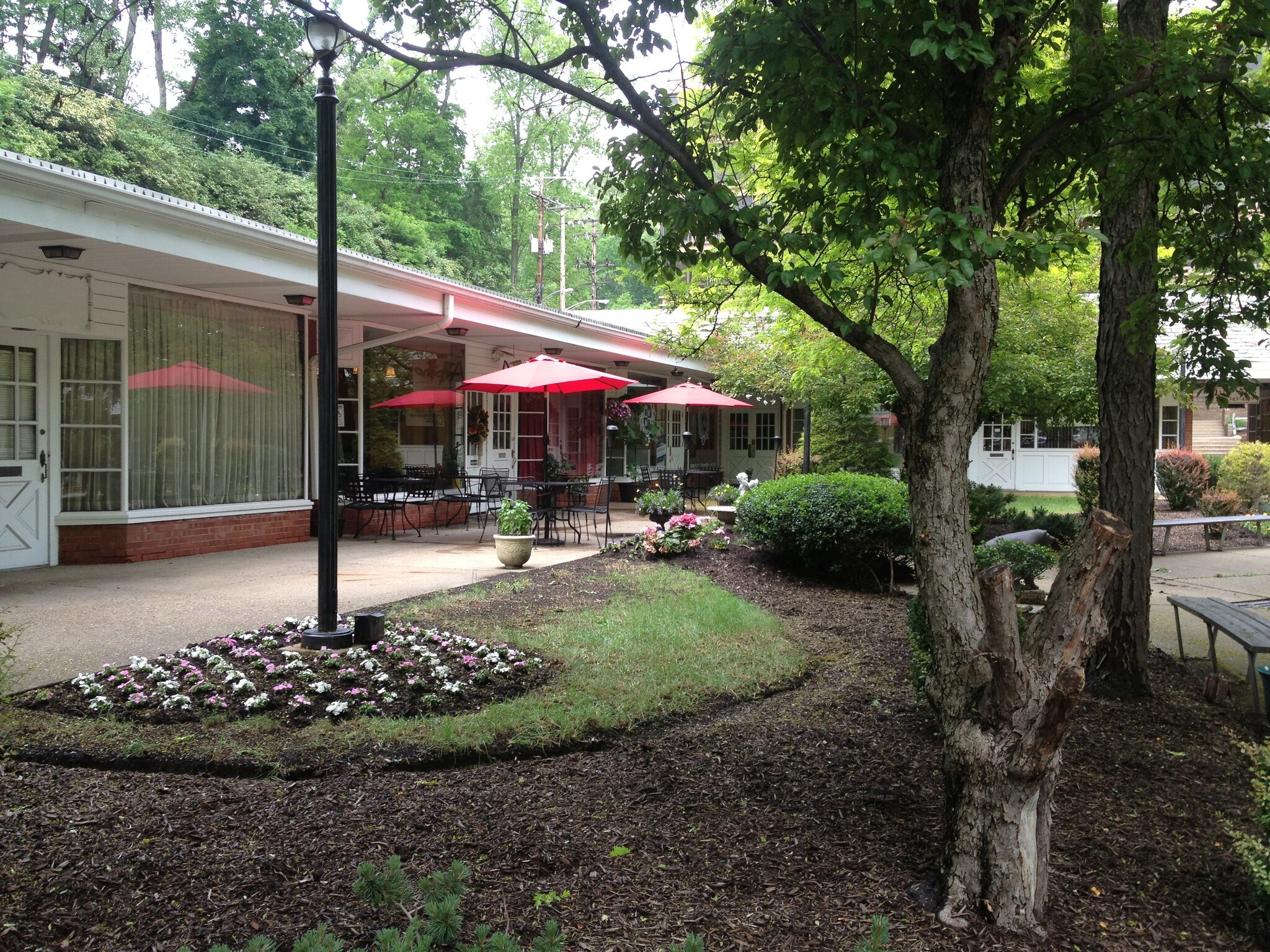 1910 Cochran Rd, Pittsburgh, PA for sale Building Photo- Image 1 of 1