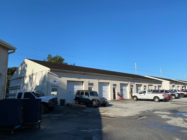 300-310 Connor Blvd, Bear, DE for sale - Building Photo - Image 1 of 1