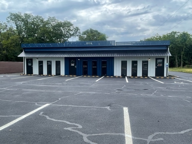 2114 Chesnee Hwy, Spartanburg, SC for lease Building Photo- Image 1 of 2
