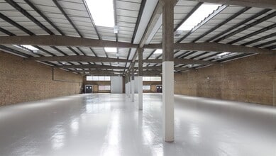 Blackhorse Rd, London for lease Interior Photo- Image 2 of 2
