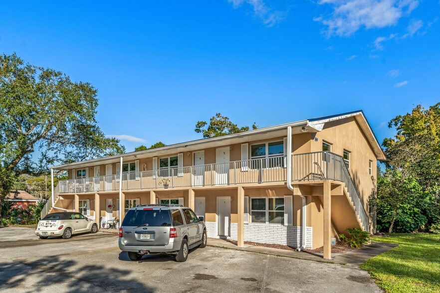 85-89 NW Irwin Ave, West Melbourne, FL for sale - Building Photo - Image 3 of 31