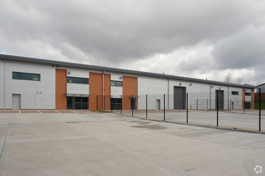 Dunes Way, Liverpool for sale - Primary Photo - Image 1 of 1