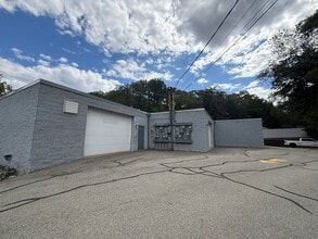 1841 Babcock Blvd, Pittsburgh, PA for lease Building Photo- Image 2 of 9