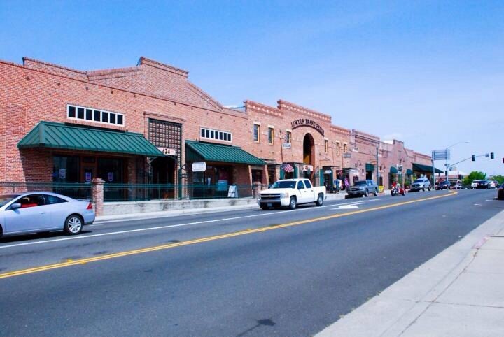 400-490 Lincoln Blvd, Lincoln, CA for sale - Building Photo - Image 1 of 1