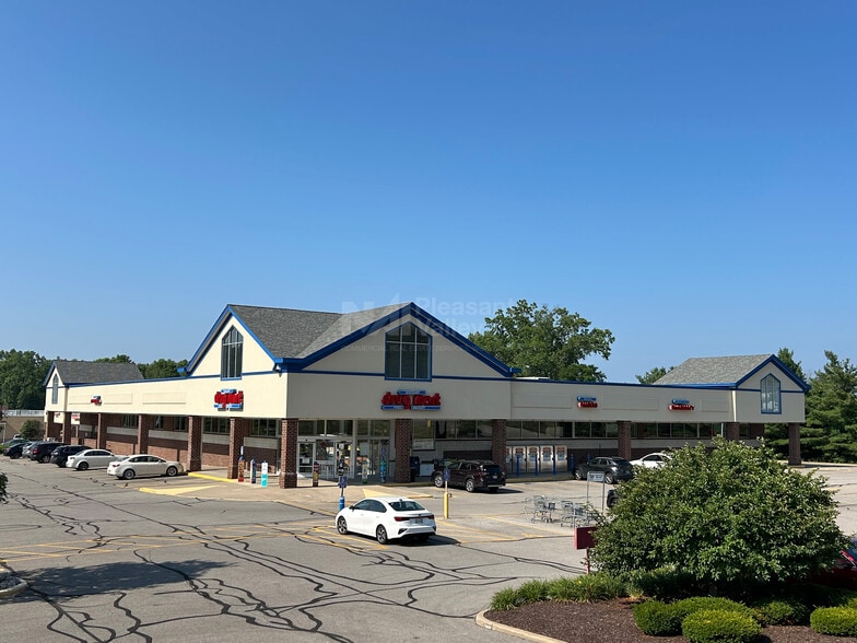 33564 Detroit Rd, Avon, OH for lease - Building Photo - Image 2 of 3