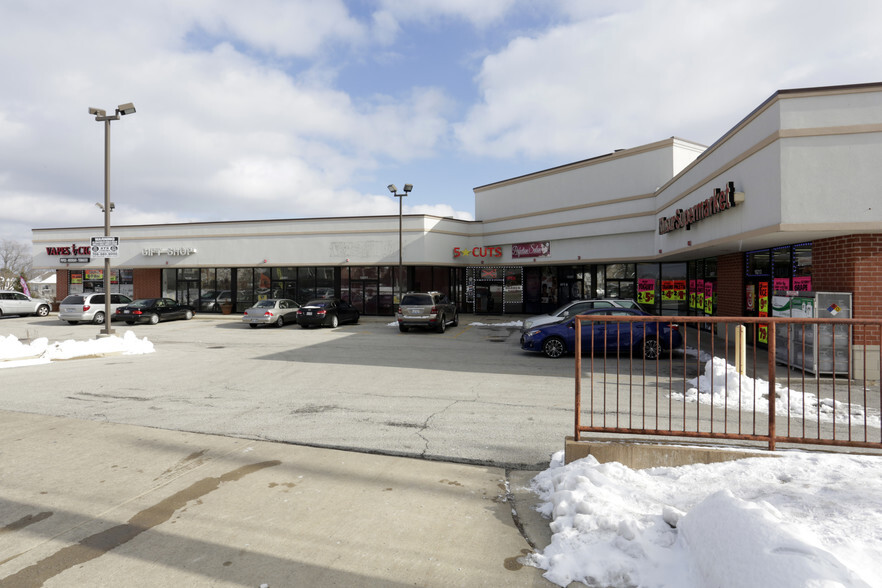 16197-16213 94th Ave, Orland Hills, IL for lease - Building Photo - Image 2 of 32