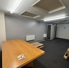 Manor Rd, Mancetter for lease Interior Photo- Image 1 of 4