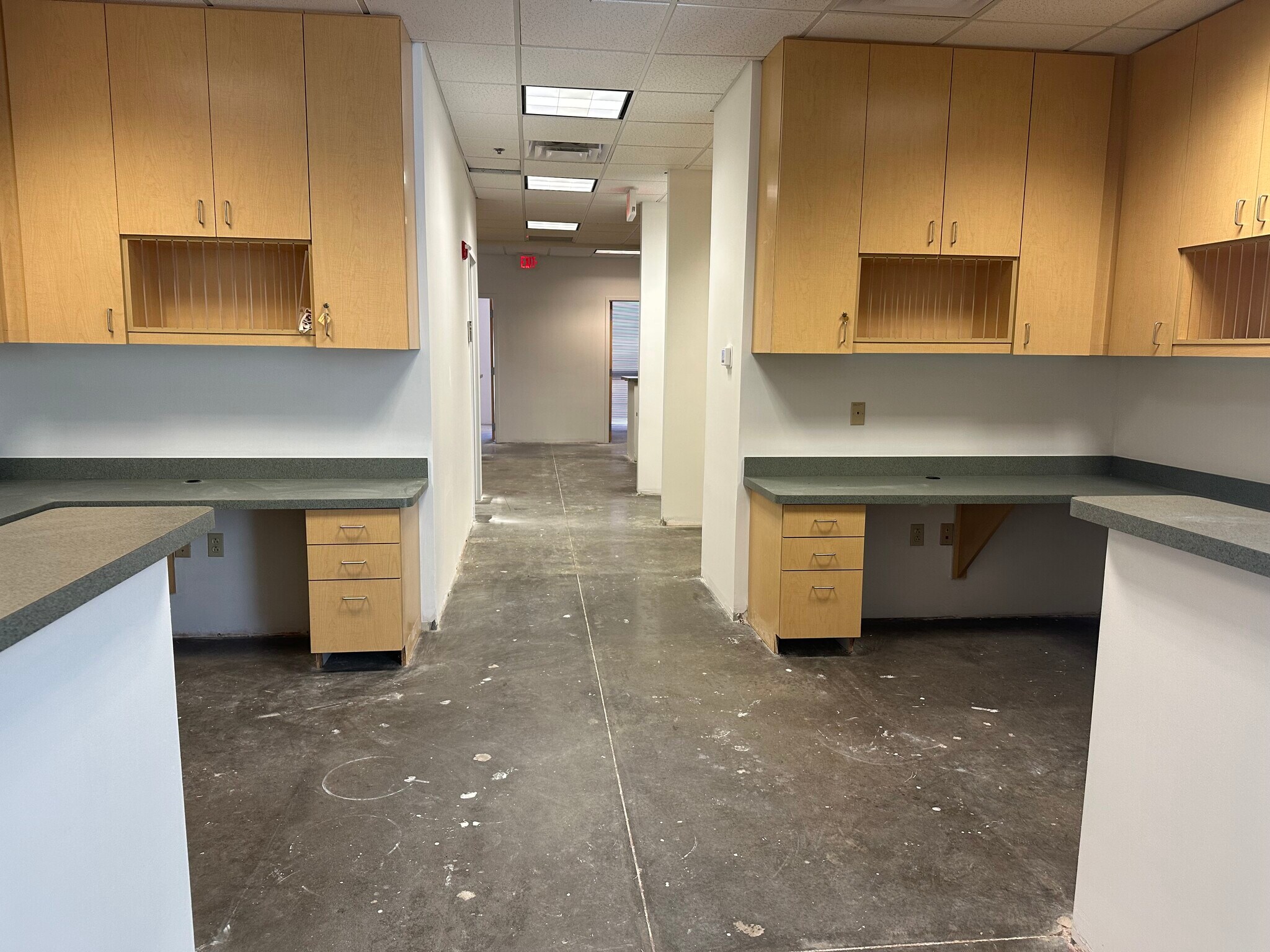 950 E Belt Line Rd, Cedar Hill, TX 75104 Cedar Hill Medical Plaza