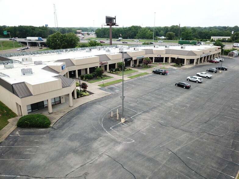 61006126 Macon Rd, Memphis, TN 38134