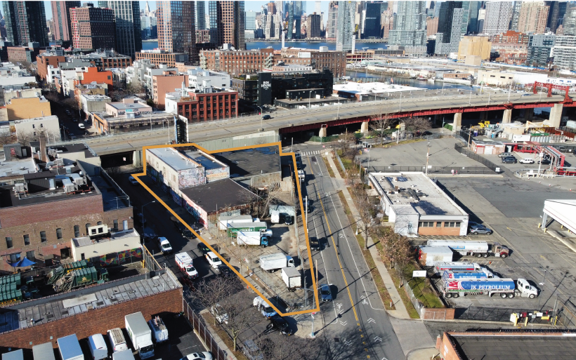 404-418 McGuinness Blvd, Brooklyn, NY for lease Building Photo- Image 1 of 7