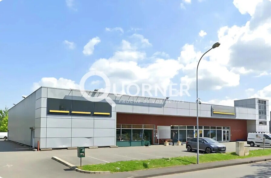 Retail in Audincourt for lease - Building Photo - Image 1 of 2