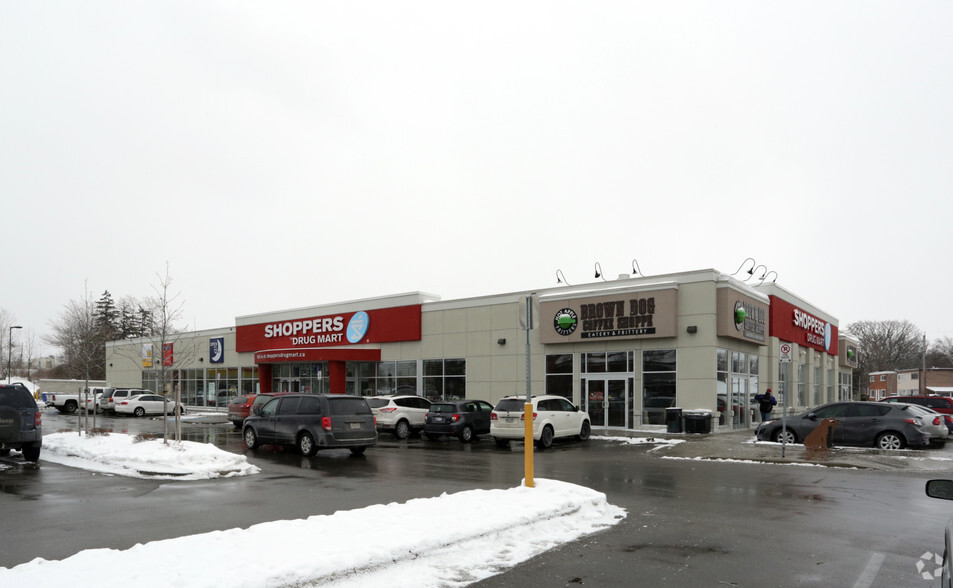 115 Dundas St N, Cambridge, On N1r 5n6 - Retail For Lease 