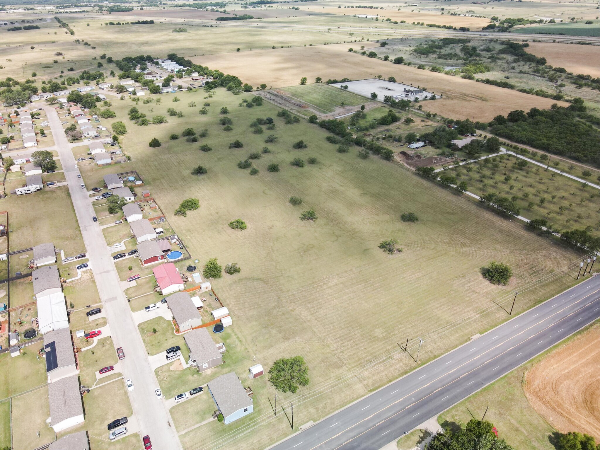 2209 Nolan River Rd, Cleburne, TX for sale Primary Photo- Image 1 of 1