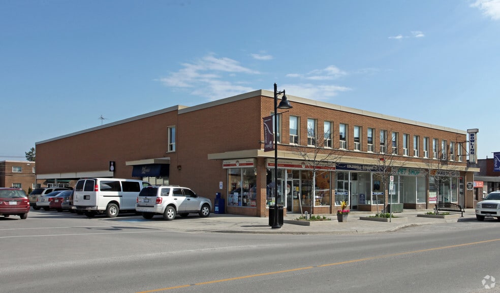 67-70 W Brock St, Uxbridge, ON for lease - Building Photo - Image 3 of 3