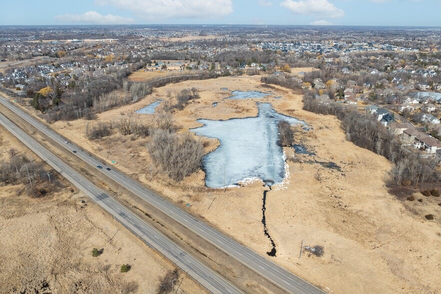 17320 Hwy 55 Hwy, Plymouth, MN for sale - Building Photo - Image 3 of 6