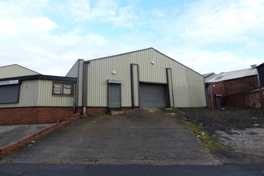 Pikehelve St, West Bromwich for lease - Primary Photo - Image 1 of 5