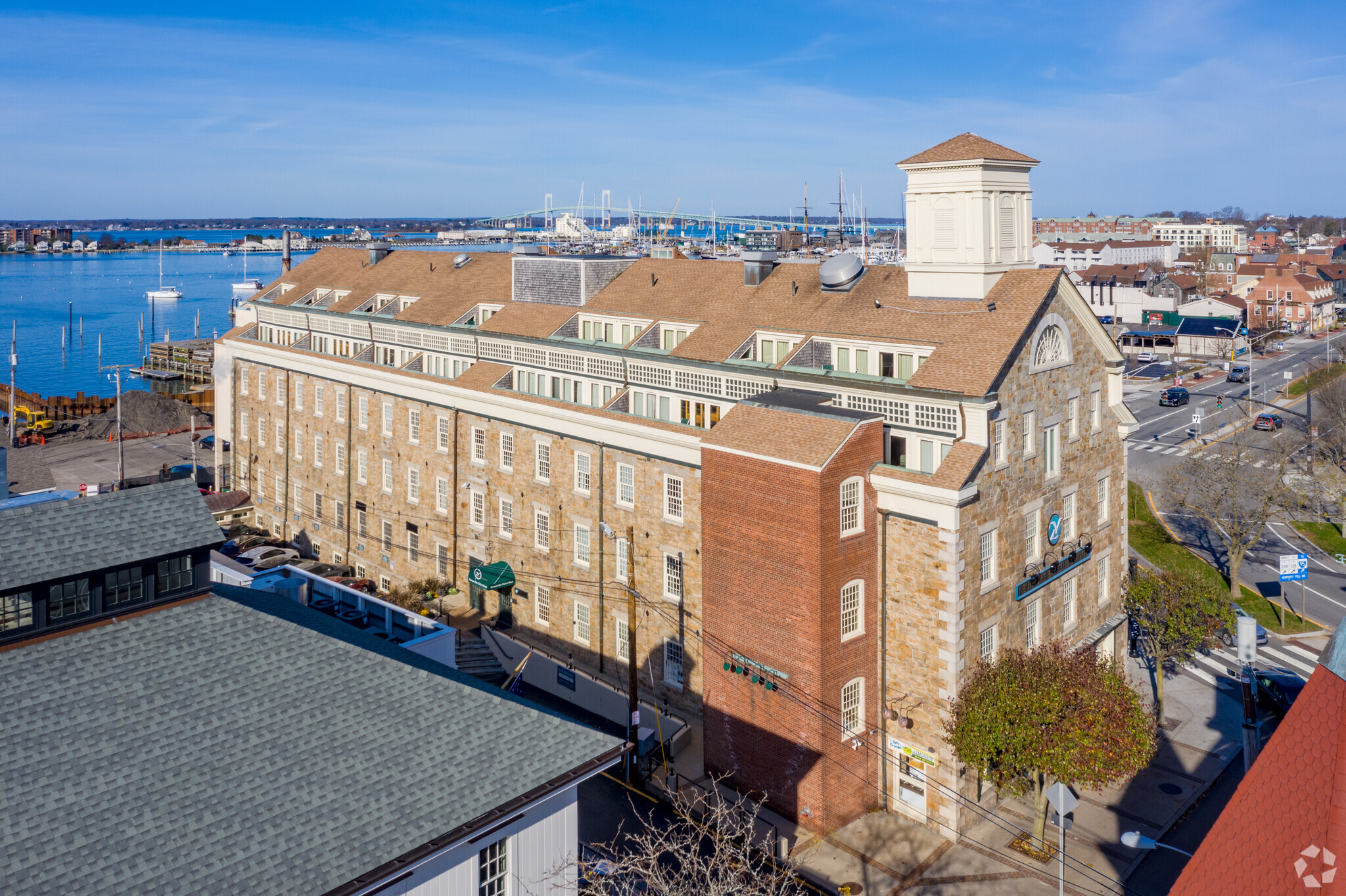 337 Thames St, Newport, RI for sale Primary Photo- Image 1 of 1