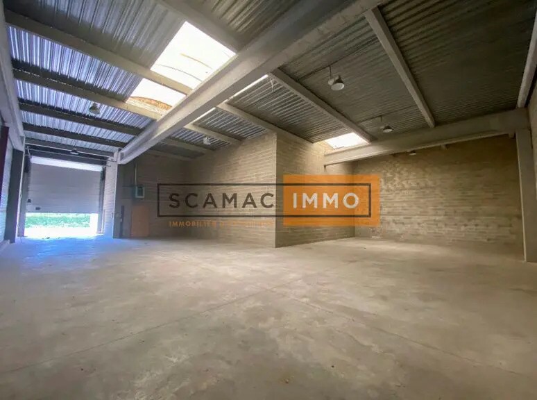 Flex in Mareuil-lès-Meaux for sale - Building Photo - Image 1 of 3