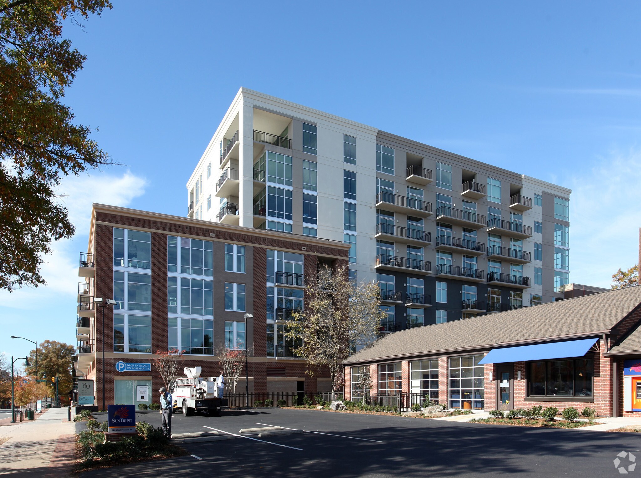 140 W Franklin St, Chapel Hill, NC 27516 140 West Franklin