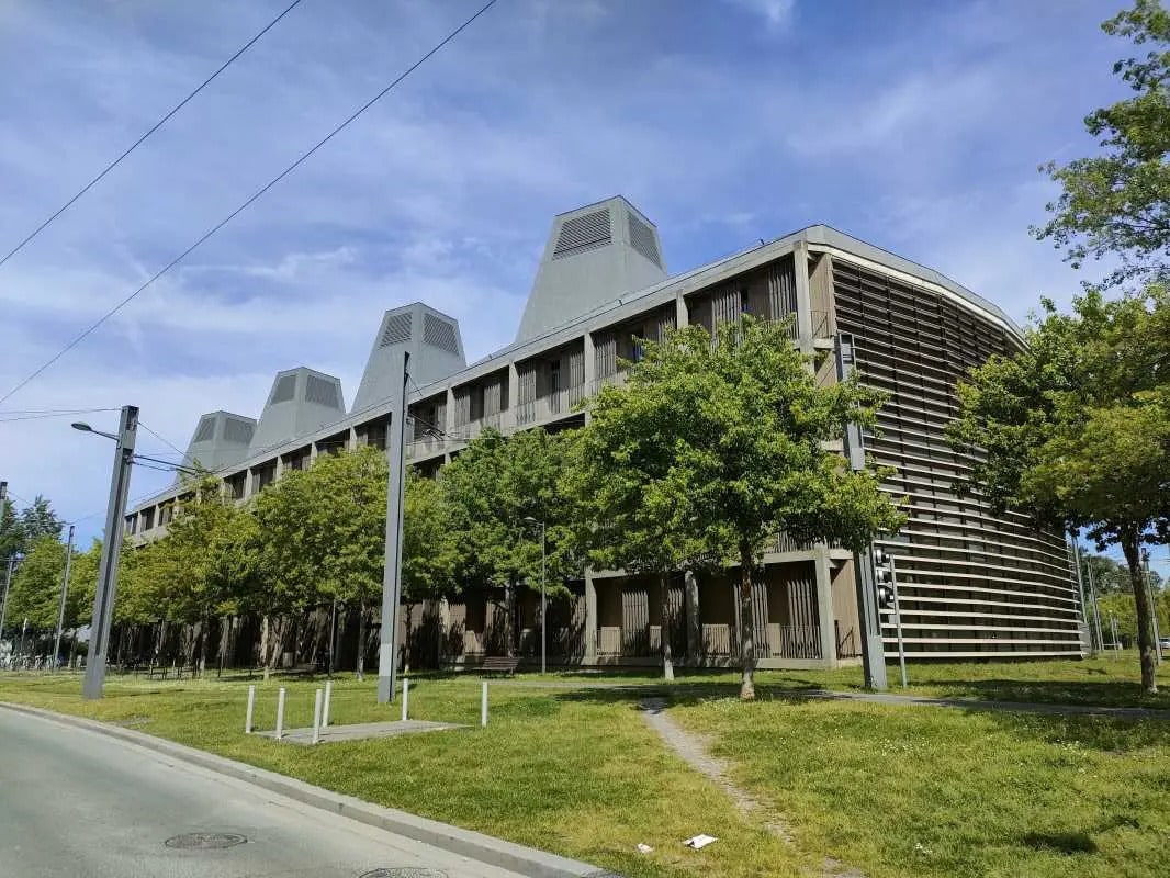 Office in Bordeaux for lease Building Photo- Image 1 of 12