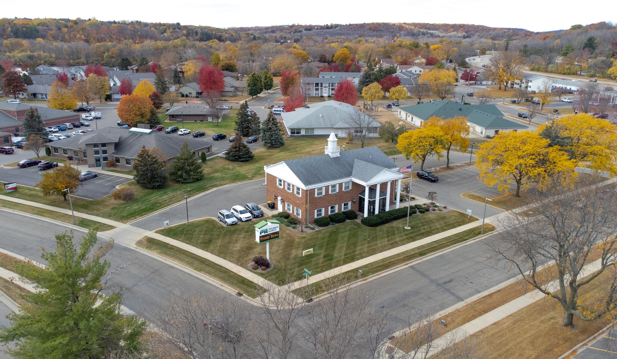 1706 Greenview Pl SW, Rochester, MN for lease Building Photo- Image 1 of 20