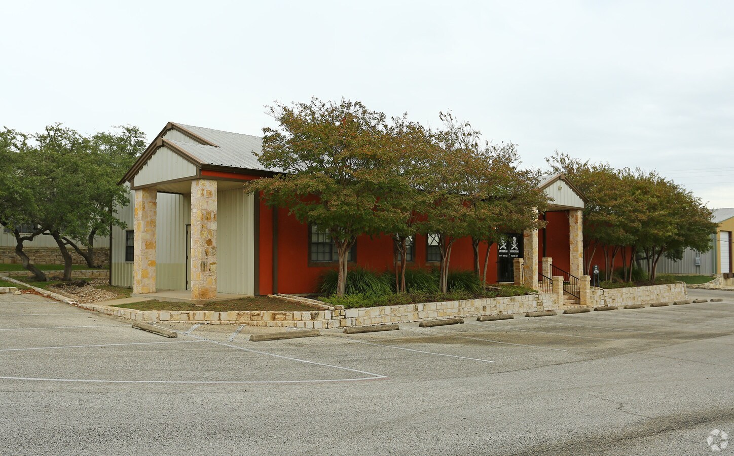 14141 W Hwy 290, Dripping Springs, TX 78620