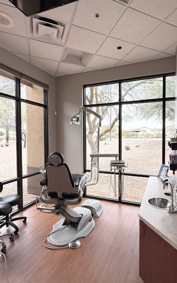 2525 W Carefree Hwy, Phoenix, AZ 85085 - Unit 108 -  - Interior Photo - Image 2 of 6