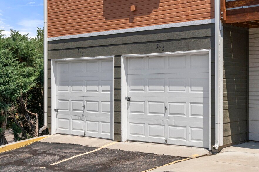 567-579 Winnie Way, Colorado Springs, CO for sale - Building Photo - Image 3 of 33