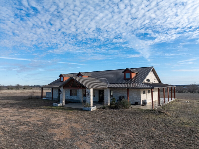 3125 County Road 212, Bertram, TX for sale - Building Photo - Image 3 of 15