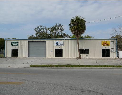 902 W Dr. Martin Luther King Blvd, Plant City, FL for lease - Building Photo - Image 2 of 4