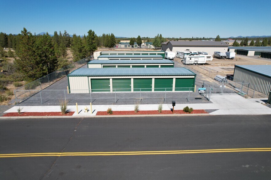 16680 Box Way, La Pine, OR for sale - Primary Photo - Image 1 of 1