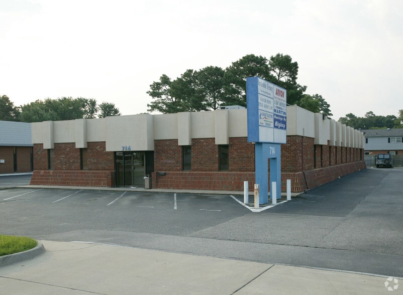 mattress stores on j clyde morris blvd