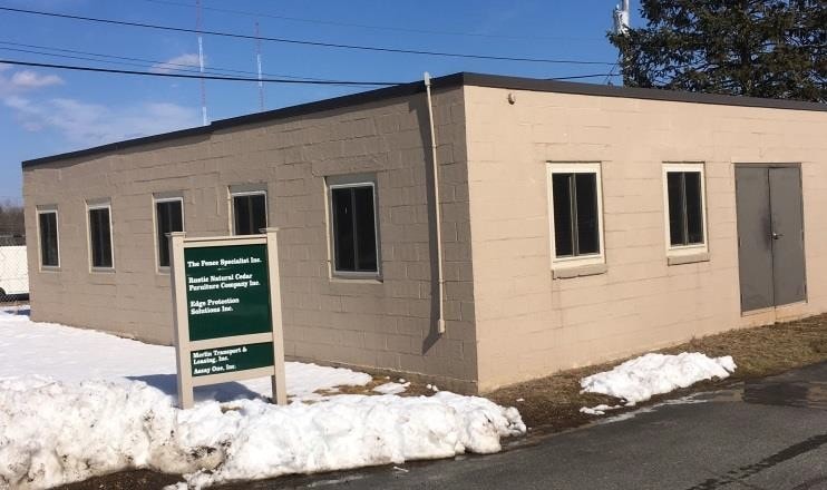 101 Dexter Rd, East Providence, RI for sale Primary Photo- Image 1 of 1