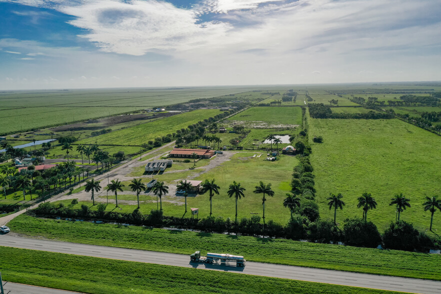 29501-29615 N Us Hwy 27, Moore Haven, FL for sale - Primary Photo - Image 1 of 1