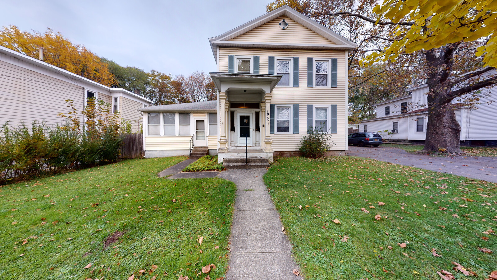 1010 Carbon St, Syracuse, NY 13208