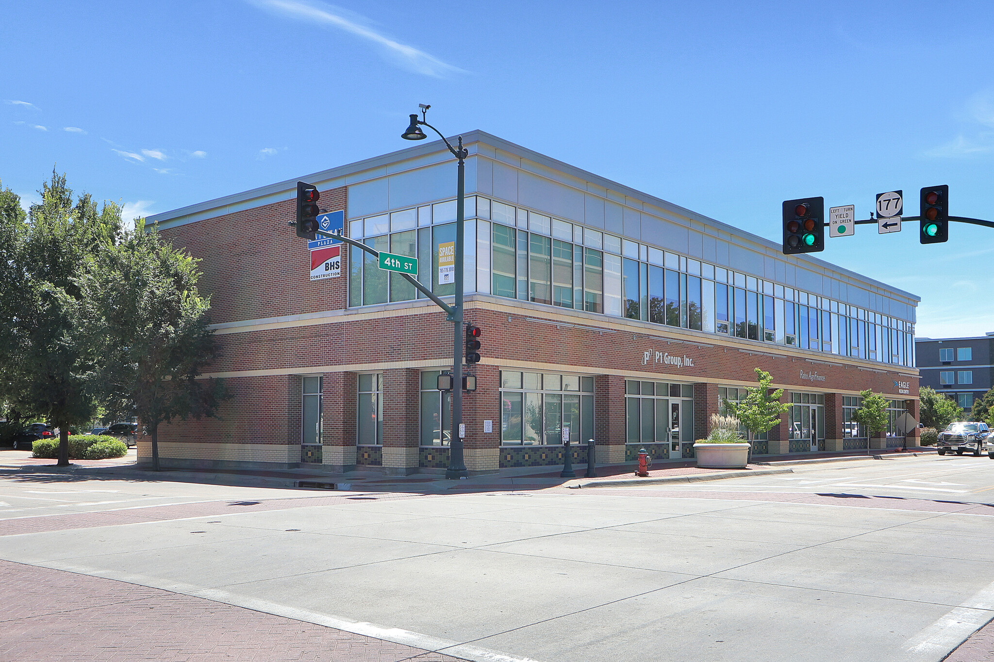 301 S 4th St, Manhattan, KS for sale Building Photo- Image 1 of 1