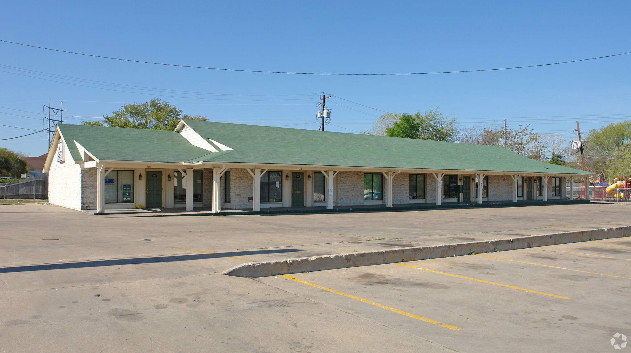 6104 S 1st St, Austin, TX for lease Building Photo- Image 1 of 17