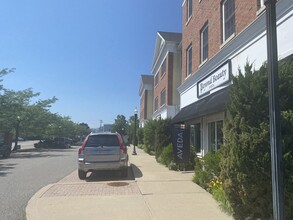 68 Center St, Hyannis, MA for lease Building Photo- Image 2 of 4