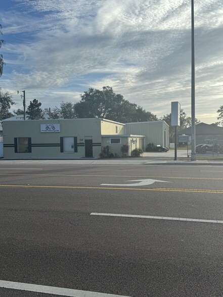 16235 N Florida Ave, Lutz, FL for sale - Building Photo - Image 1 of 1