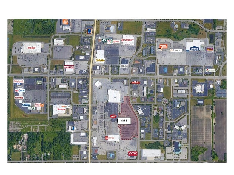 4750 Fashion Square Blvd, Saginaw, MI for sale - Building Photo - Image 2 of 2