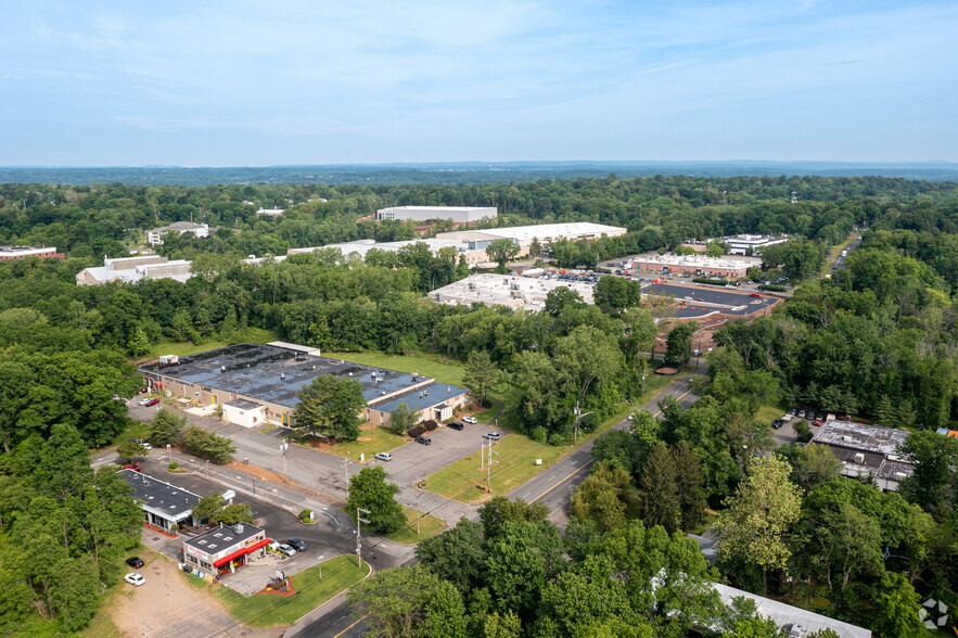 524 Route 303, Orangeburg, NY for lease - Aerial - Image 3 of 14