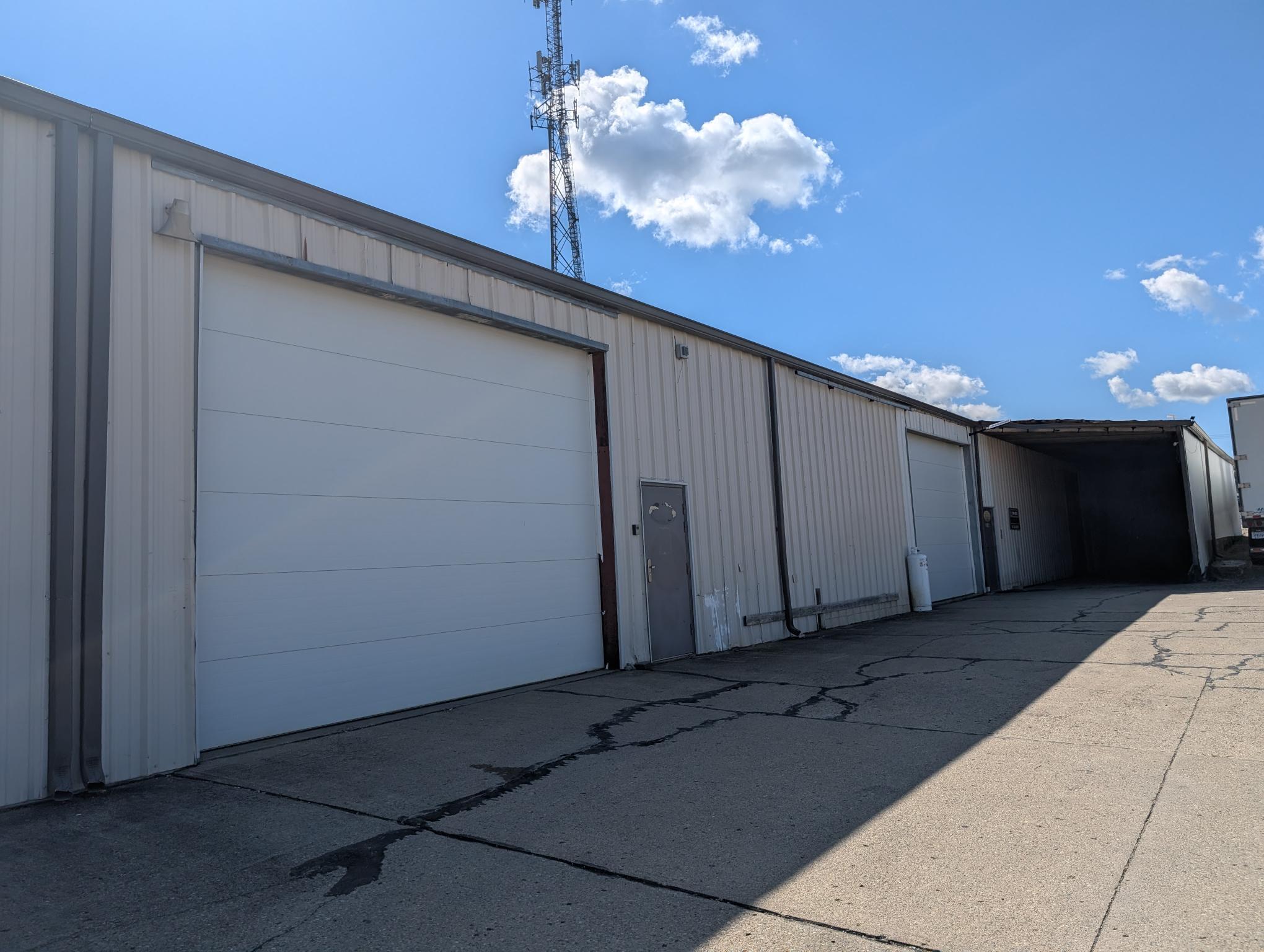 3876 Indian Ripple Rd, Dayton, OH for lease Building Photo- Image 1 of 5