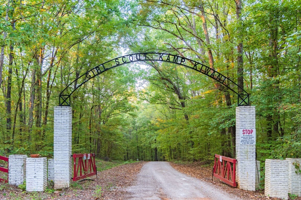 1880 Sandy Springs Ln, Middleton, TN for sale Primary Photo- Image 1 of 1