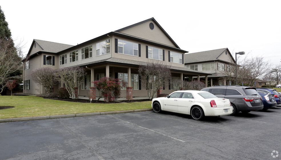 365 Warner Milne Rd, Oregon City, OR for lease - Building Photo - Image 3 of 10