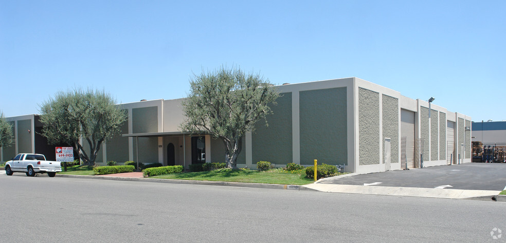 7310 Adams St, Paramount, CA for lease - Primary Photo - Image 1 of 3