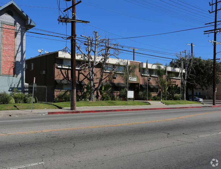 15405 Vanowen St, Van Nuys, CA for sale - Primary Photo - Image 3 of 15