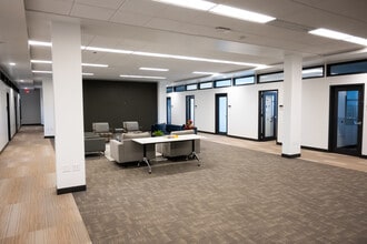 8200 S Unit Dr, Tulsa, OK for lease Building Photo- Image 1 of 2